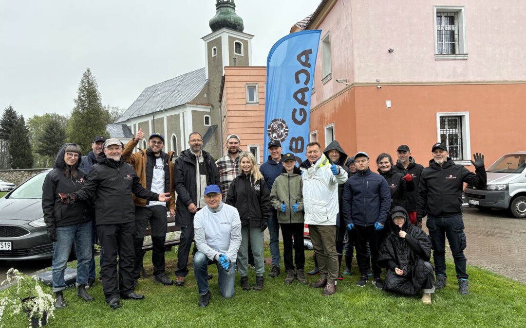 Ogród w Trzebieszowicach z Omnilogy